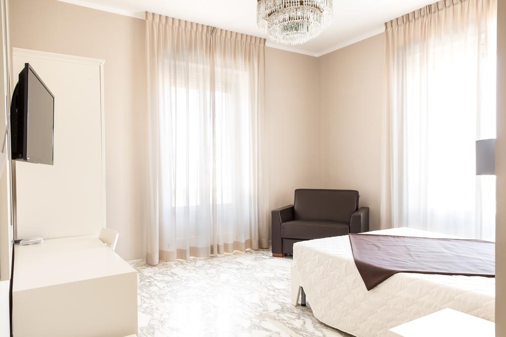 Faro Bianco Gallipoli - Suites & Apartments エクステリア 写真