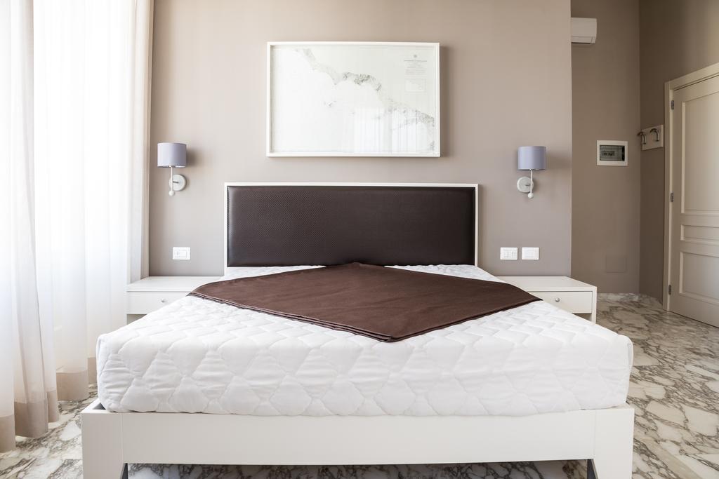 Faro Bianco Gallipoli - Suites & Apartments エクステリア 写真
