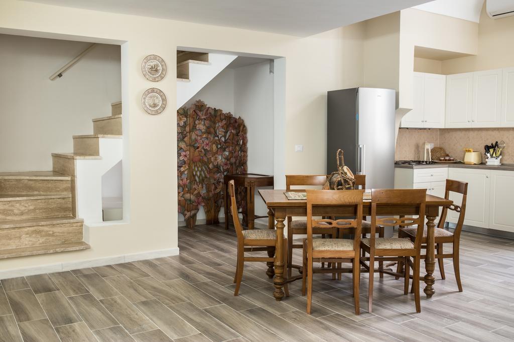 Faro Bianco Gallipoli - Suites & Apartments エクステリア 写真