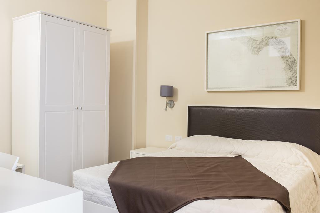 Faro Bianco Gallipoli - Suites & Apartments エクステリア 写真