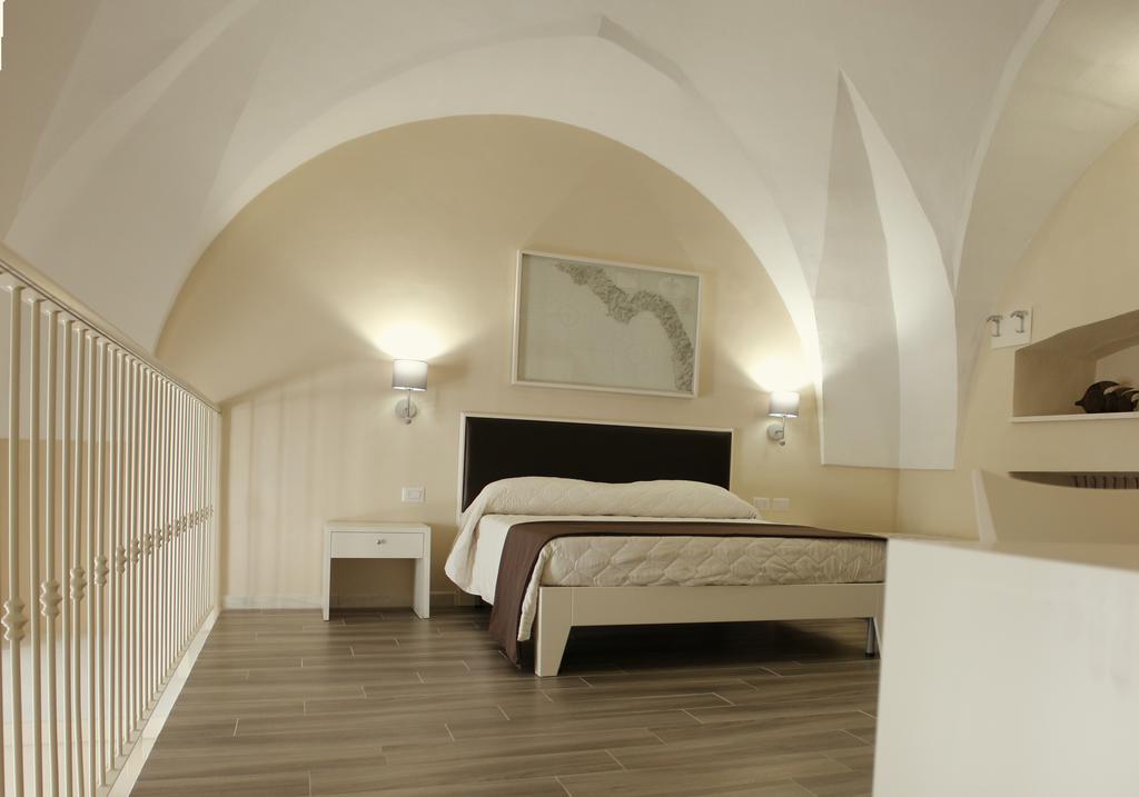 Faro Bianco Gallipoli - Suites & Apartments エクステリア 写真