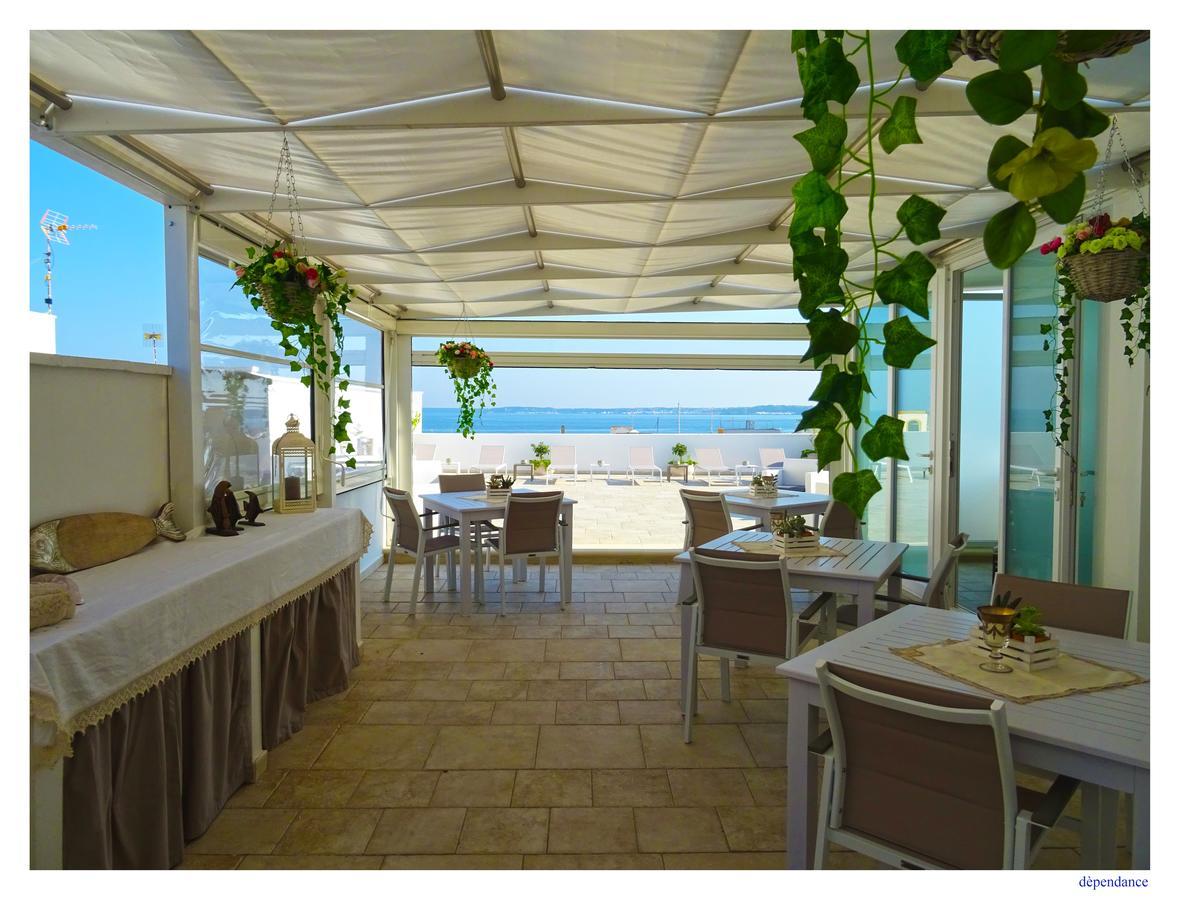 Faro Bianco Gallipoli - Suites & Apartments エクステリア 写真
